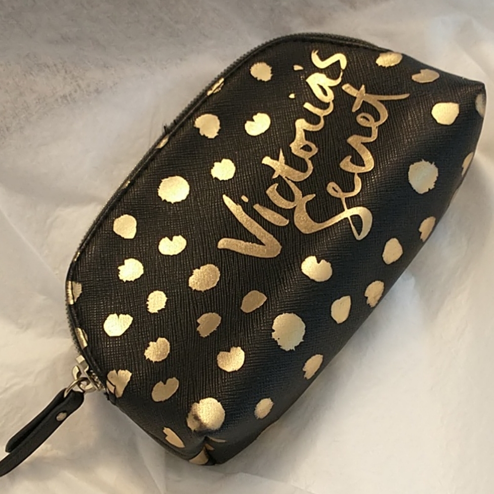 NWOT Victoria's Secret Clutch / Make up Bag